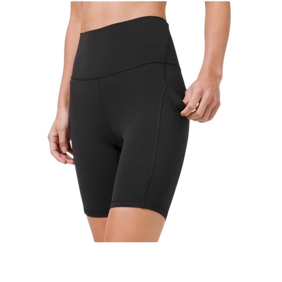 Lululemon Align High Rise Short with Pockets 8” – Black, Size 4 - Picture 7 of 7